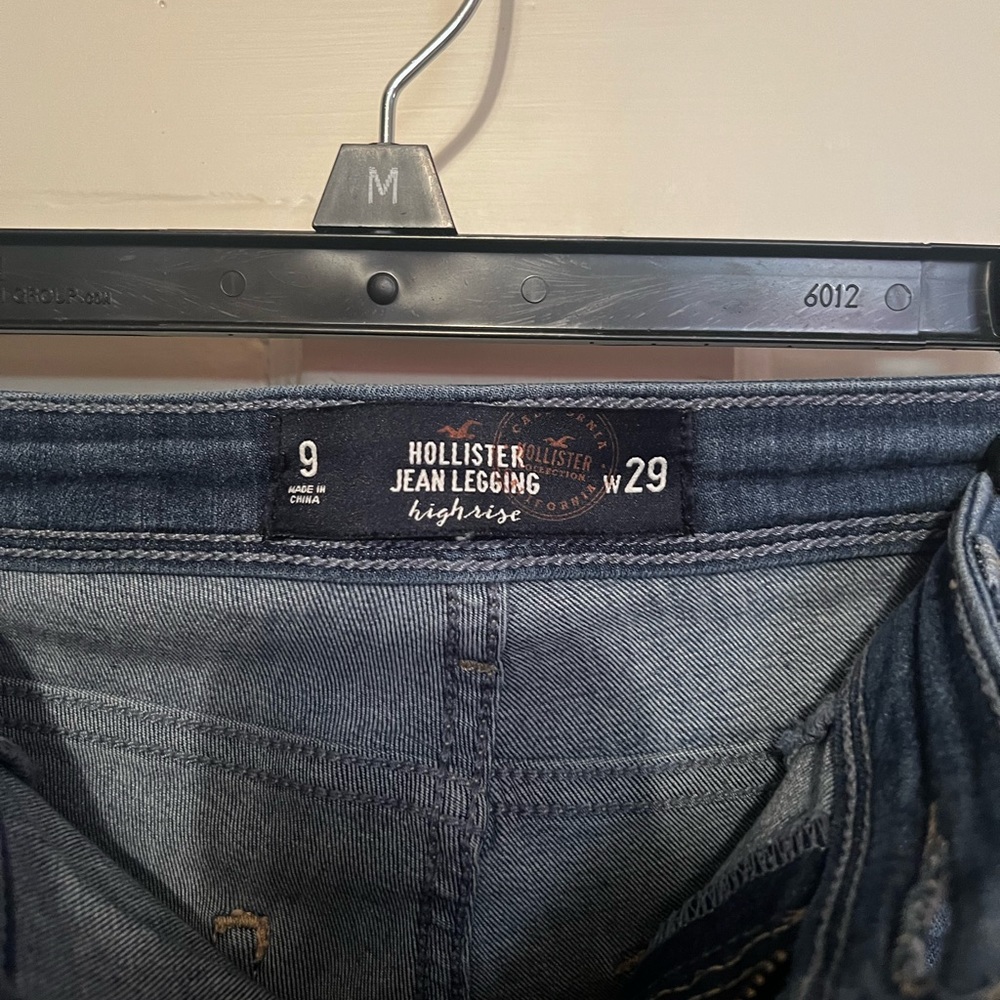 Jeans - Picture 2 of 2